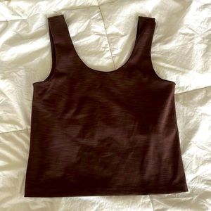 Barre3 cropped scoop neck workout tank